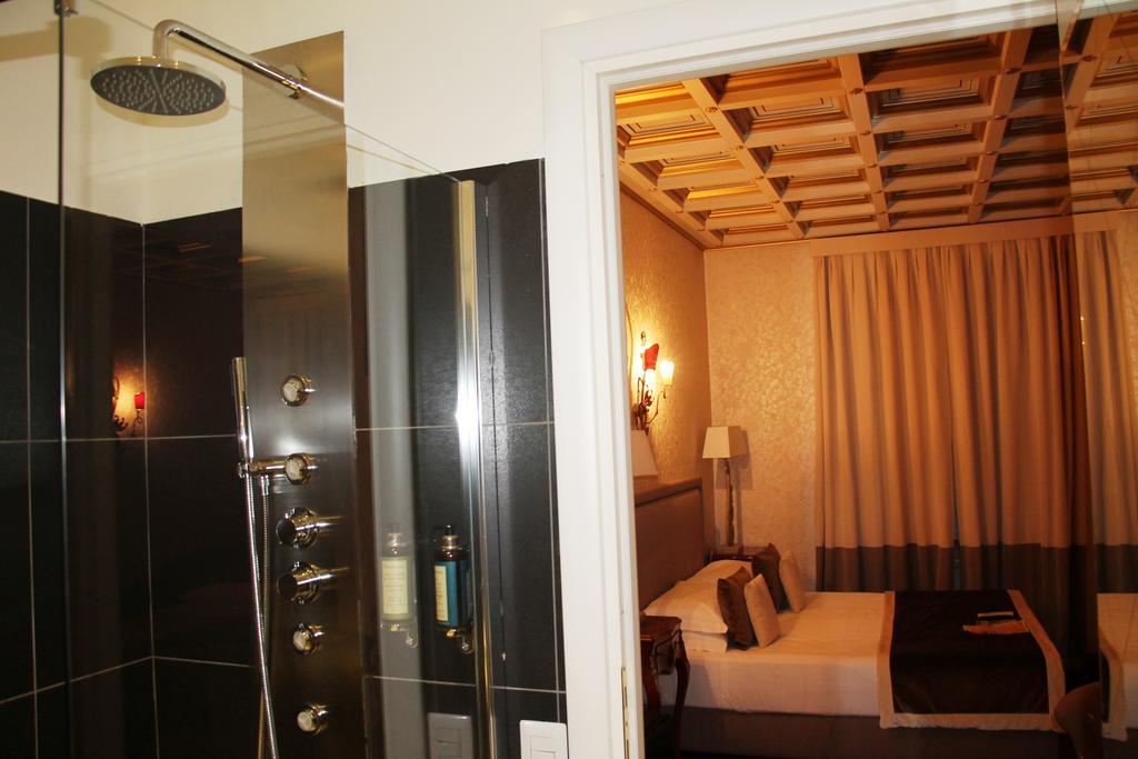 Pensión Di Rienzo Pantheon Palace 3*